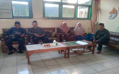 Kolaborasi Dua Madrasah untuk Membangun Pembelajaran yang Penuh Cinta dan Makna